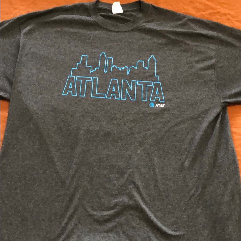 CLOSET CLEANOUT --   4 / $20 DEAL ON THIS ITEM